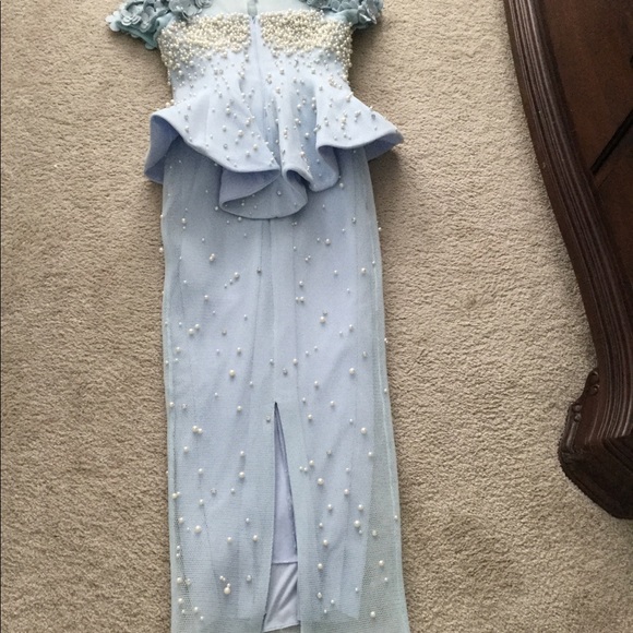 Evening or prom couture dress - Picture 3 of 6